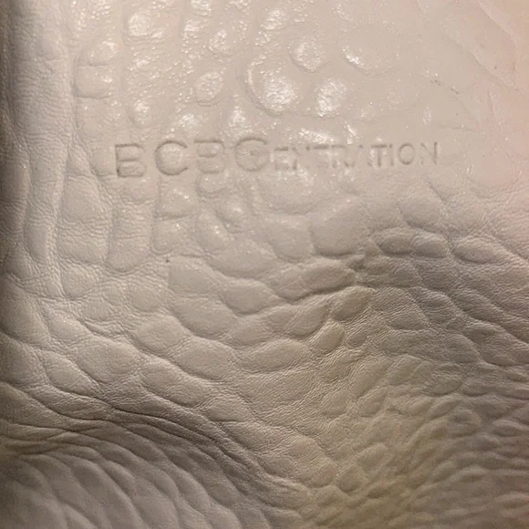 NWT BCBGeneration 24 Hour Tote Bag - Picture 5 of 11